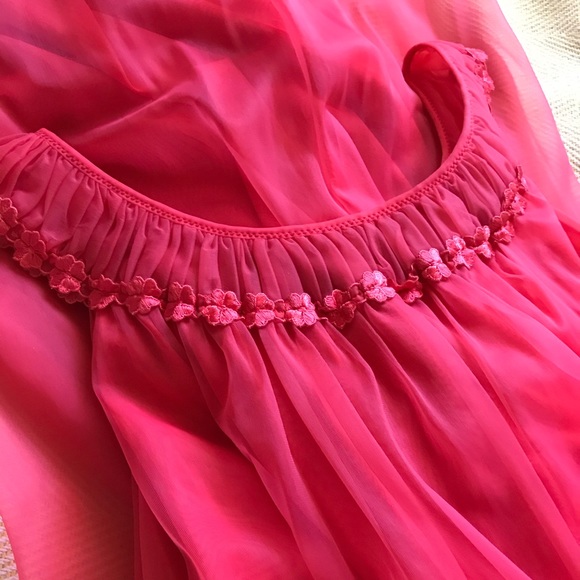 Vintage Nightgown - Picture 3 of 6